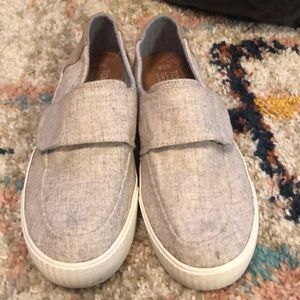 Like gray Toms loafers.